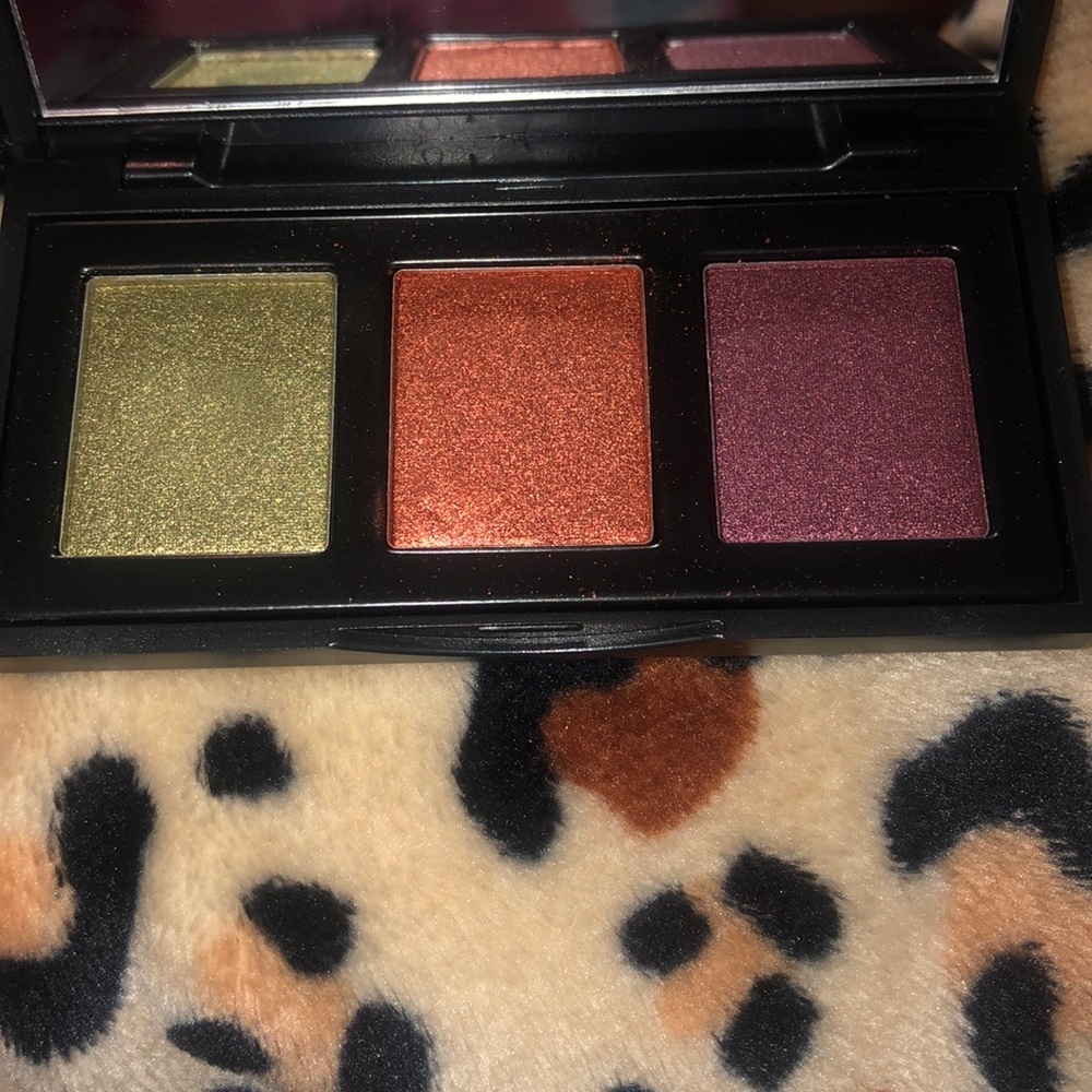 Naked Cosmetics Eyeshadow Trio